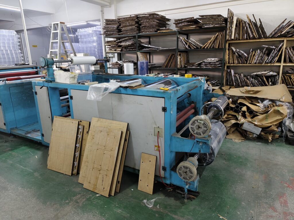 plastic packaging box production machine